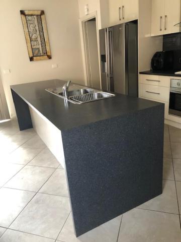 Central Executive 3Br Townhouse 50M To Dean Street Albury Exterior foto